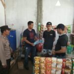 Foto: Polisi Sita Sejumlah Botol Miras di Kecamatan Gunem Rembang (Sumber: polres rembang)