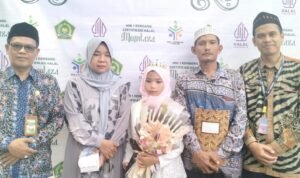 Menginspirasi, Murid MI di Rembang Jadi Hafidzoh Hafal 30 Juz