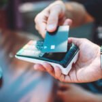Foto: Ilustrasi transaksi keuangan digital (Sumber: istock)