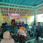 Foto: rapat koordinasi antara Forkompincam dan Kepala Desa Se-Kecamatan Sumber (Sumber: polres rembang) Foto: rapat koordinasi antara Forkompincam dan Kepala Desa Se-Kecamatan Sumber (Sumber: polres rembang)