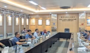 Foto: Tinjauan tim Pemprov Jateng bersama Pemkab Rembang di Perusahaan (Sumber: rembangkab)
