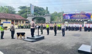 Polres Rembang Gelar Apel Gelar Pasukan Operasi Keselamatan Candi 2025 /polres rembang