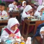 Makan siang bergizi gratis/rembangkab