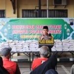 Polres Rembang Salurkan Zakat Fitrah /polres rembang