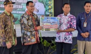 Program Listrik Masuk Sawah Diharapkan Mudahkan Petani /rembangkab