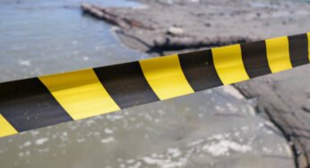 Pengendara Motor Terjun ke Sungai di Lumajang, Diduga Karena Mengantuk