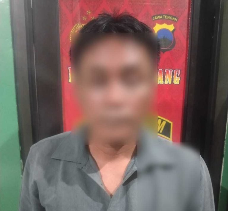 Pelaku Pembacokan di Warkop/Polres Rembang