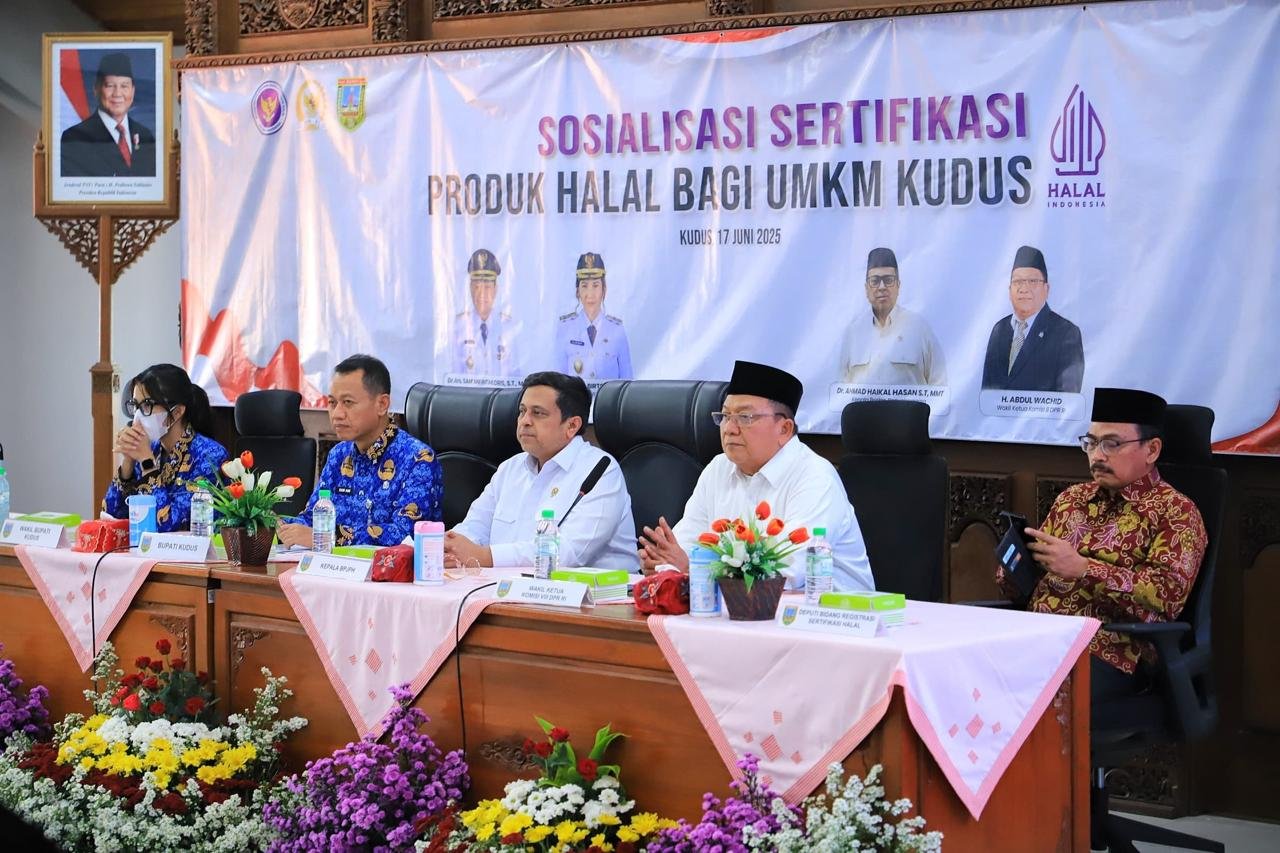 2025 2 17 Sosialisasi Sertifikasi Halal 5 - UMKM di Kudus