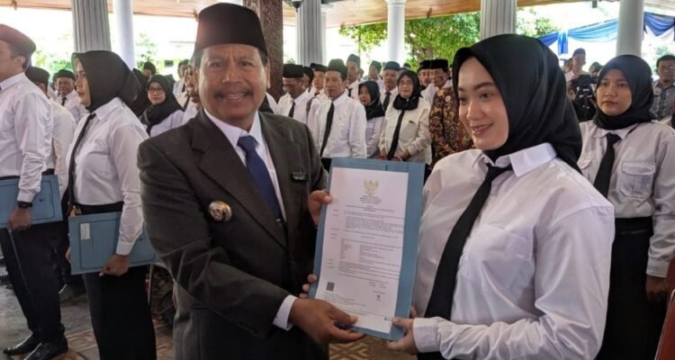 Sebanyak 1.216 PPPK Tahap I Resmi Dilantik Hari Ini/rembangkab