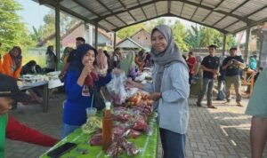 Pemkab Rembang Gelar Pasar Tani Dalam Rangka Hari Jadi Kabupaten Rembang/rembangkab