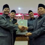 DPRD Rembang Sahkan Dua Raperda /rembangkab