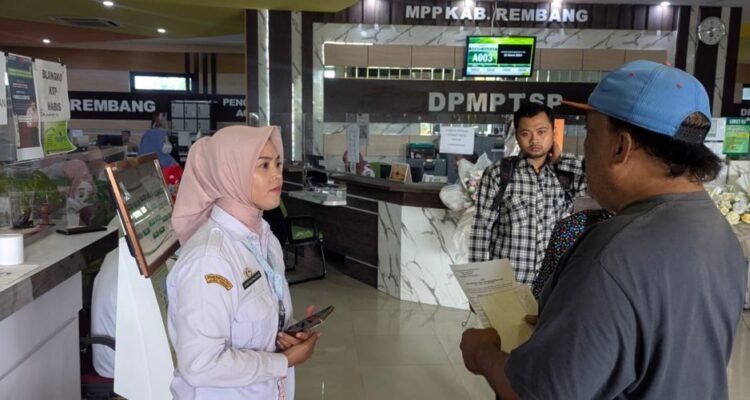 Masyarakat Bisa Daftar BPJS Kesehatan Gratis, Ini Syaratnya/rembangkab