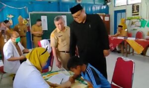 Program Cek Kesehatan Gratis di sekolah /rembangkab