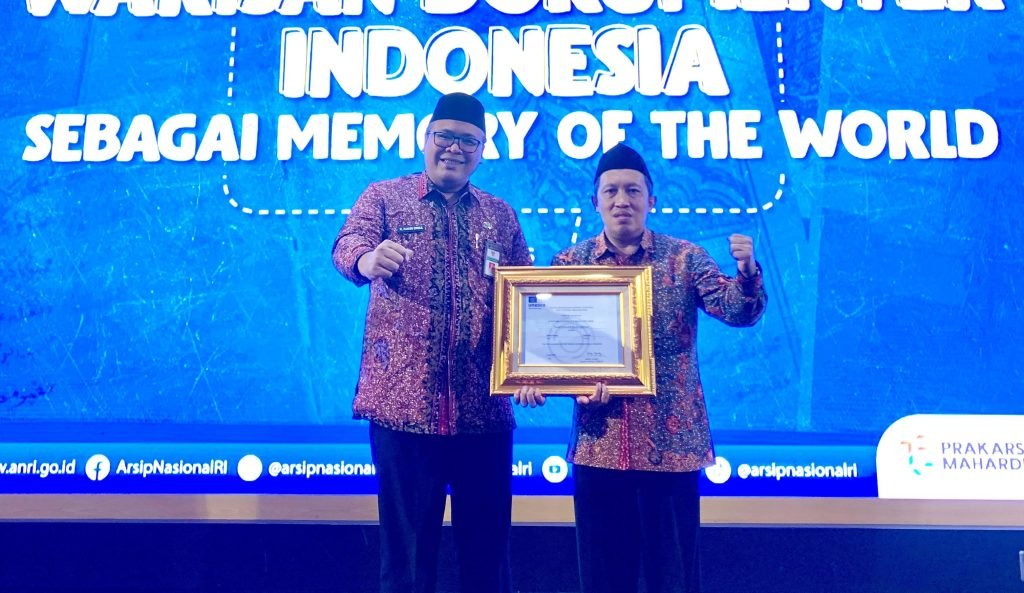 Pemkab Rembang Terima Sertifikat dari UNESCO untuk Arsip Surat RA Kartini/rembangkab