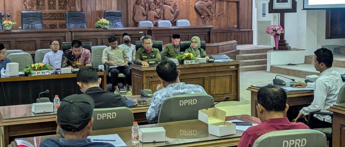 Warga Rembang Keluhkan Pencemaran Limbah Pabrik Pengolah Ikan di Banyudono/Rembangkab