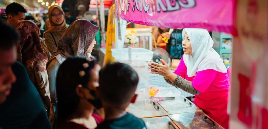 NjajanFest 2.0 Rembang Sukses Catat Transaksi Rp1 Miliar Selama Tiga Hari/rembangkab NjajanFest 2.0 Rembang Sukses Catat Transaksi Rp1 Miliar Selama Tiga Hari/rembangkab