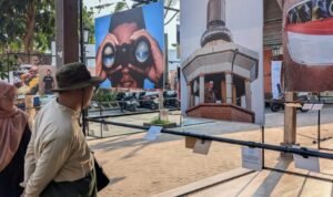 Ratusan Karya Foto Santri Dipamerkan di Lasem /rembangkab Ratusan Karya Foto Santri Dipamerkan di Lasem /rembangkab