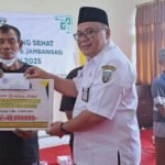 Warga Membutuhkan di Rembang Terima Bantuan Jambanisasi dan Pemberian Makanan Tambahan /rembangkab Warga Membutuhkan di Rembang Terima Bantuan Jambanisasi dan Pemberian Makanan Tambahan /rembangkab