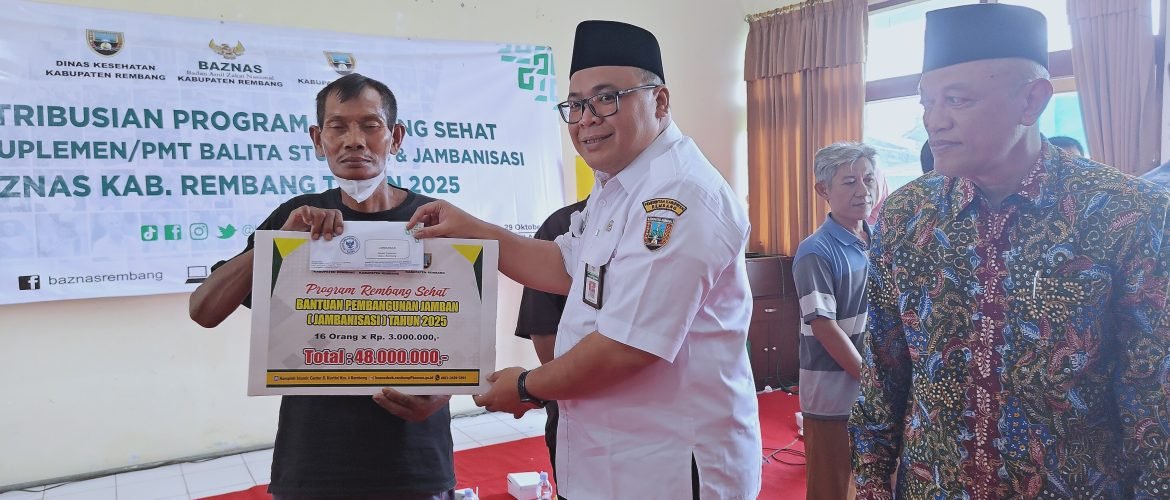 Warga Membutuhkan di Rembang Terima Bantuan Jambanisasi dan Pemberian Makanan Tambahan /rembangkab Warga Membutuhkan di Rembang Terima Bantuan Jambanisasi dan Pemberian Makanan Tambahan /rembangkab
