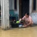 Hujan Deras Sebabkan Banjir di Sumber dan Kaliori Rembang/rembangkab Hujan Deras Sebabkan Banjir di Sumber dan Kaliori Rembang/rembangkab