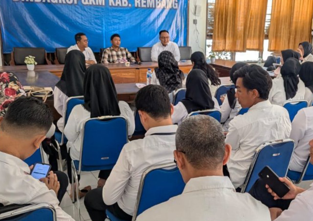 Kemenkop UKM Tugaskan 30 Orang untuk Bantu Kopdes Merah Putih di Rembang/rembangkab