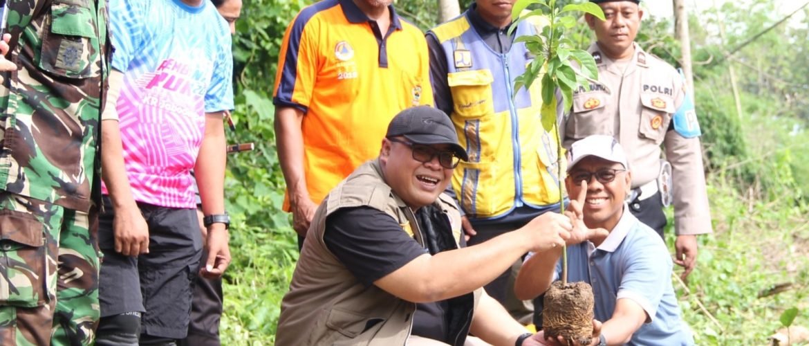 Mitigasi Bencana di Rembang, Penanaman Bibit Pohon Dilakukan di Desa Kuangsan /rembangkab