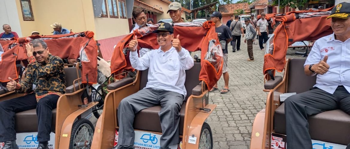 100 Unit Becak Listrik Disalurkan di Rembang/rembangkab