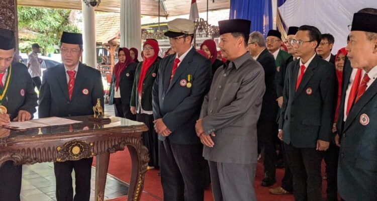 pelantikan Pengurus IDI Cabang Rembang Periode 2025–2028 / rembangkab pelantikan Pengurus IDI Cabang Rembang Periode 2025–2028 / rembangkab