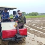 Penggunaan Alsintan Modern Diujicobakan di Rembang /rembangkab