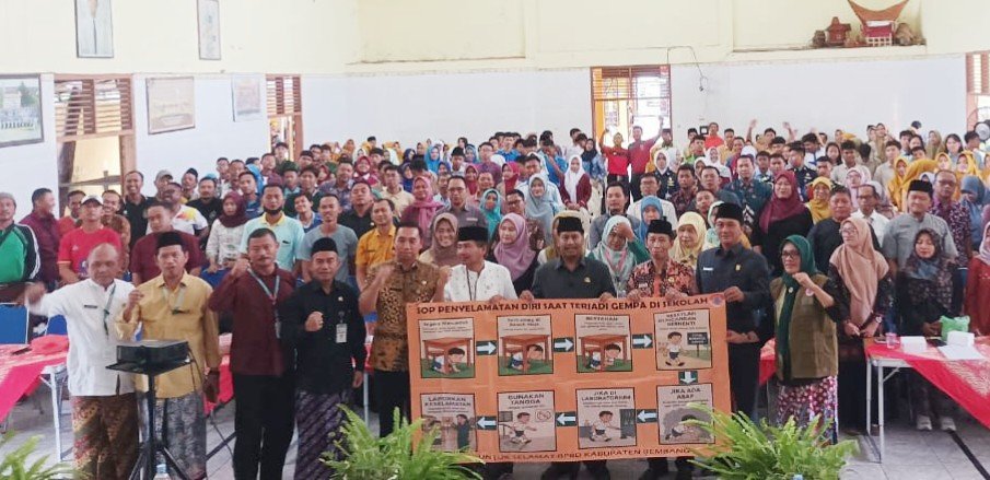 BPBD Rembang Beri Edukasi Masyarakat Perihal Kesiapsiagaan Hadapi Potensi Bencana/rembangkab BPBD Rembang Beri Edukasi Masyarakat Perihal Kesiapsiagaan Hadapi Potensi Bencana/rembangkab