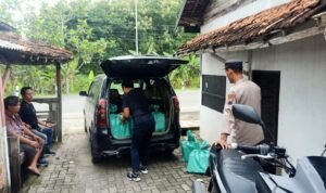 321 Botol Miras Diamankan Dalam Operasi yang Digelar di Rembang/polres rembang 321 Botol Miras Diamankan Dalam Operasi yang Digelar di Rembang/polres rembang