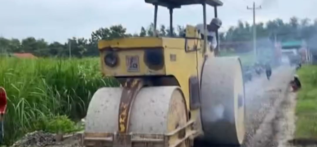 Usulan Perbaikan Jalan Rusak di Desa Sampung Rembang Disetujui/rembangkab Usulan Perbaikan Jalan Rusak di Desa Sampung Rembang Disetujui/rembangkab