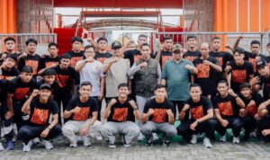 Bupati Rembang melepas keberangkatan PSIR Rembang/rembangkab Bupati Rembang melepas keberangkatan PSIR Rembang/rembangkab