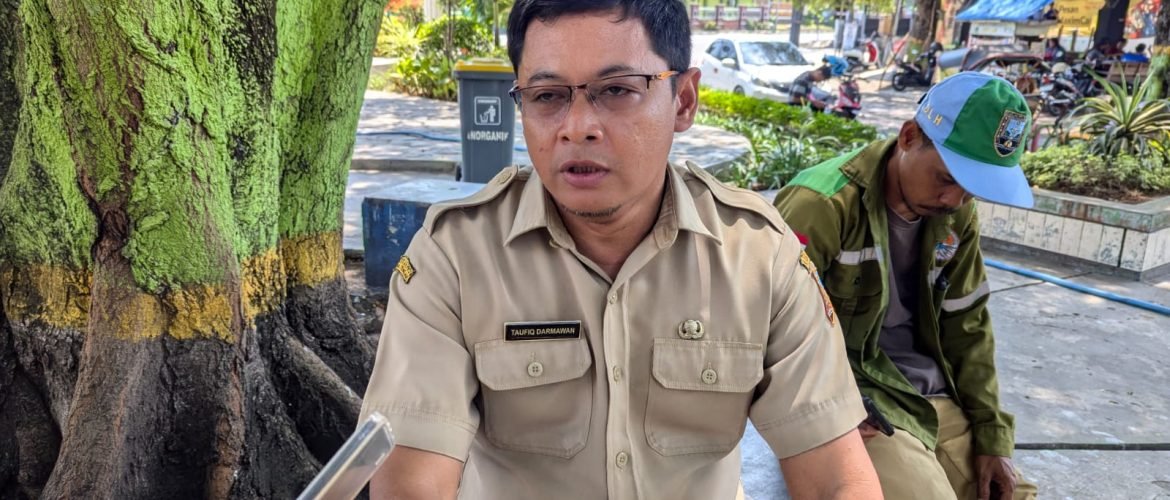 Kepala Bidang Pengendalian Pencemaran dan Kerusakan Lingkungan DLH Rembang, Taufik Darmawan /rembangkab