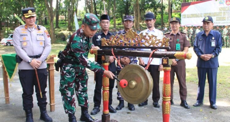 TMMD Sengkuyung Tahap I Rembang Selesai Bangun Jalan hingga Akses Pertanian/rembangkab