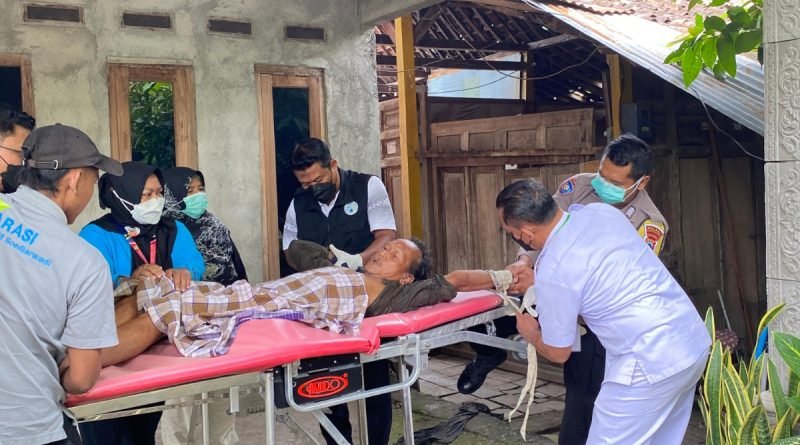 Petugas Amankan ODGJ di Sukoharjo yang Meresahkan Warga/polres Sukoharjo