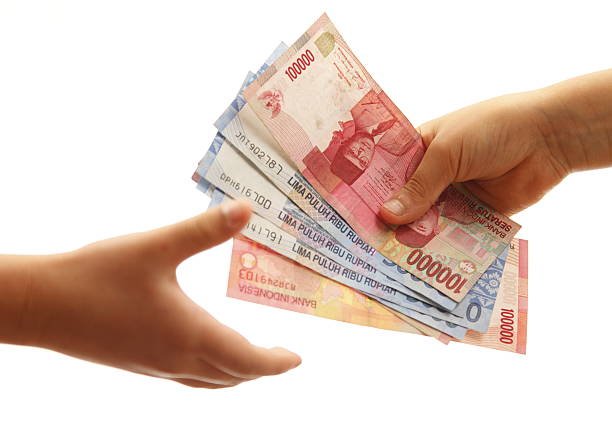 Ilustrasi THR/ istock