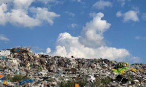 Ilustrasi tumpukan sampah/istock