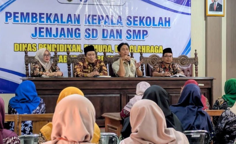 47 Kepala SD hingga SMP di Rembang Dapat Pembekalan /rembangkab