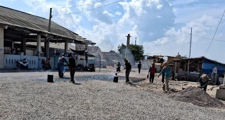 Sejumlah Ruas Jalan di Rembang Diperbaiki/rembangkab Sejumlah Ruas Jalan di Rembang Diperbaiki/rembangkab