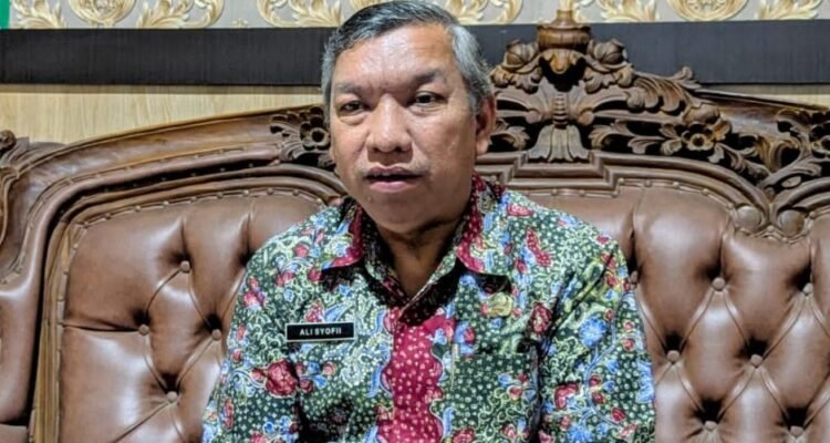 Kepala Dinas Kesehatan Kabupaten Rembang, dr. Ali Sofi’i /rembangkab Kepala Dinas Kesehatan Kabupaten Rembang, dr. Ali Sofi’i /rembangkab