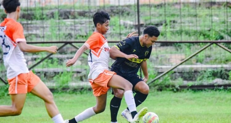 Jelang Popda Jateng, Tim Sepak Bola Rembang Gelar Laga Uji Coba /rembangkab