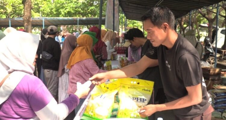 Pemkab Rembang Gelar Pasar Murah di TRP Kartini /rembangkab