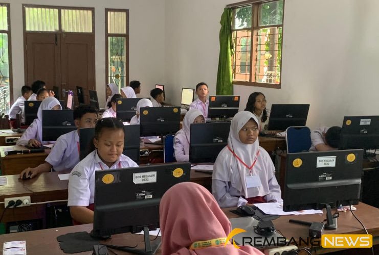 Siswa SD di Rembang Jalani Tes Kemampuan Akademik /rembangkab