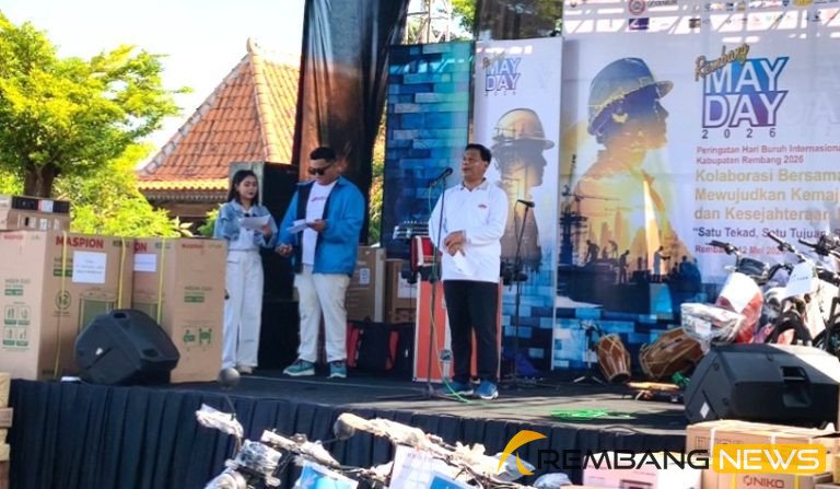 Buruh Rembang Usul Penyediaan Transportasi Pekerja, Pemkab Siap Perjuangkan/rembangkab