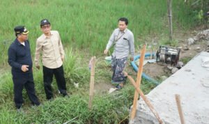Bupati Rembang Tinjau Perbaikan Sejumlah Ruas Jalan di Rembang/rembangkab