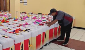 Persiapan Keberangkatan, Pemkab Rembang Fasilitasi Pengumpulan Koper Jemaah Haji /rembangkab