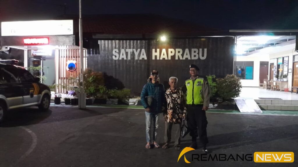 Lansia Asal Tegal Tersesat Saat Wisata di Bandungan, Akhirnya Ditemukan di Alun-alun Ungaran/polres semarang