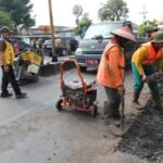 Jalan di Sragen Rusak Parah, Pemprov Tambah Anggaran Perbaikan Rp38,2 Miliar/jatengprov Jalan di Sragen Rusak Parah, Pemprov Tambah Anggaran Perbaikan Rp38,2 Miliar/jatengprov