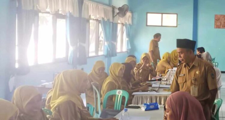 Kuota Belum Terpenuhi, Pendaftaran SPMB Gelombang II untuk SMP di Rembang Dibuka /rembangkab Kuota Belum Terpenuhi, Pendaftaran SPMB Gelombang II untuk SMP di Rembang Dibuka /rembangkab
